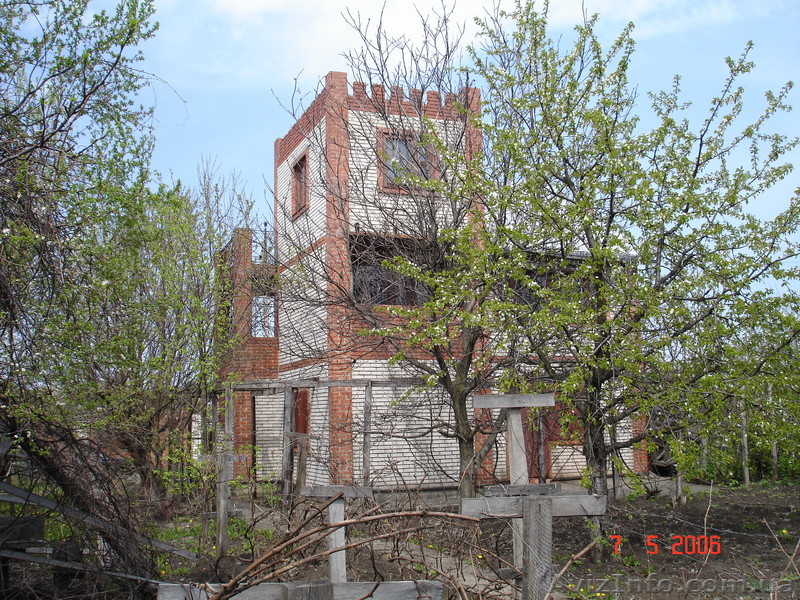 Продам трехэтажный дачный дом - <ro>Изображение</ro><ru>Изображение</ru> #1, <ru>Объявление</ru> #299194