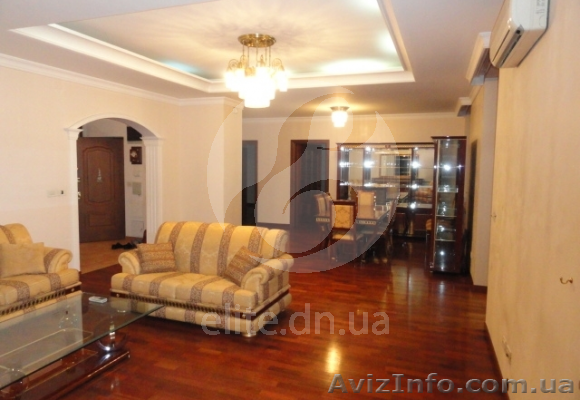 5 комнатная Квартира-студия в Ворошиловском р-не - <ro>Изображение</ro><ru>Изображение</ru> #1, <ru>Объявление</ru> #818239