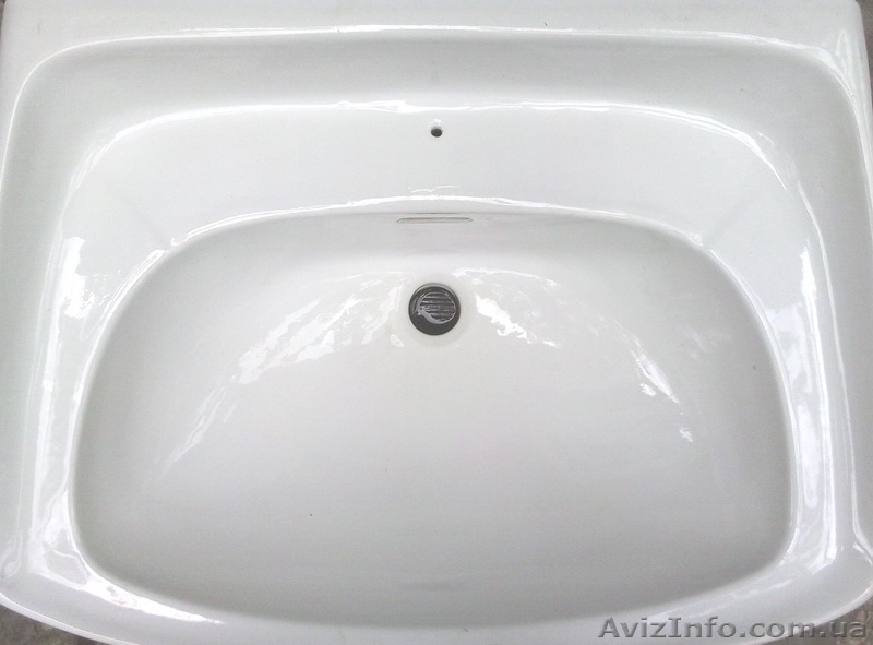 Раковина керамическая, новая, производство Чехословакия - <ro>Изображение</ro><ru>Изображение</ru> #1, <ru>Объявление</ru> #919236