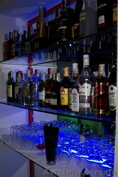 Танцовщица в бар в Испании - <ro>Изображение</ro><ru>Изображение</ru> #1, <ru>Объявление</ru> #934884