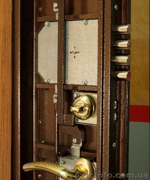 Поменяю заменю отремонтирую врежу вставлю отрегулирую замки - <ro>Изображение</ro><ru>Изображение</ru> #1, <ru>Объявление</ru> #1329037