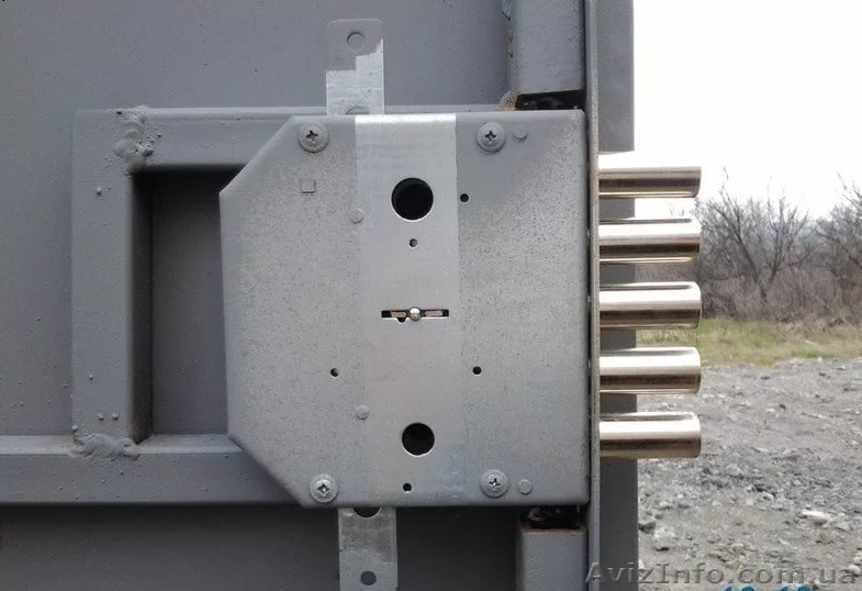 Устанавливаю замки, не только в двери но и ворота калитки  - <ro>Изображение</ro><ru>Изображение</ru> #1, <ru>Объявление</ru> #1546476