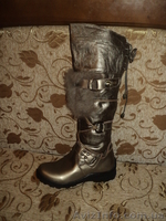 Сапожки подростковые на девочку - <ro>Изображение</ro><ru>Изображение</ru> #1, <ru>Объявление</ru> #835659