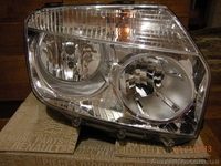Фара правая Renault Duster - <ro>Изображение</ro><ru>Изображение</ru> #1, <ru>Объявление</ru> #995525