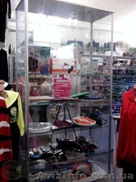 Срочно продам витринный стеклянный шкаф - <ro>Изображение</ro><ru>Изображение</ru> #1, <ru>Объявление</ru> #1003253