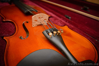 Продается скрипка из натурального дерева со смычком и футляром - <ro>Изображение</ro><ru>Изображение</ru> #1, <ru>Объявление</ru> #1463739