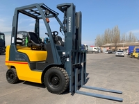 Газ-бензиновый погрузчик Nissan с мачтой триплекс  - <ro>Изображение</ro><ru>Изображение</ru> #2, <ru>Объявление</ru> #1696554