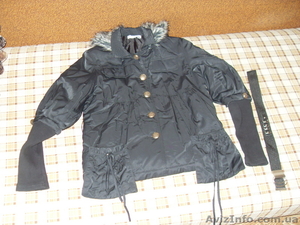 Куртка женская,короткая, новая, р-р 46-48, цв.черный, есть капюшон.400,00(торг). - <ro>Изображение</ro><ru>Изображение</ru> #3, <ru>Объявление</ru> #35326