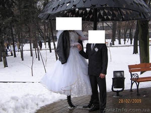 Продам шикарное свадебное платье б/у с подьюпником на 7 колец за 800 грн. - <ro>Изображение</ro><ru>Изображение</ru> #1, <ru>Объявление</ru> #64539