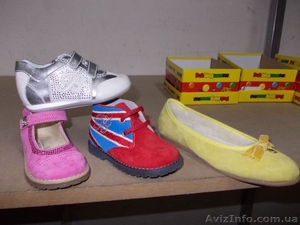 детская обувь оптом Blumarine, Laura Biagiotti, Cavalli, Viviane - <ro>Изображение</ro><ru>Изображение</ru> #5, <ru>Объявление</ru> #567961