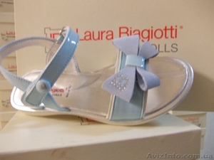 детская обувь оптом Blumarine, Laura Biagiotti, Cavalli, Viviane - <ro>Изображение</ro><ru>Изображение</ru> #1, <ru>Объявление</ru> #567961