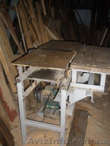 Станок деревообрабатывающий универсальный