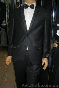 Торжественные костюмы