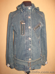 Куртка женская джинсовая с капюшоном. Испания - <ro>Изображение</ro><ru>Изображение</ru> #1, <ru>Объявление</ru> #754652