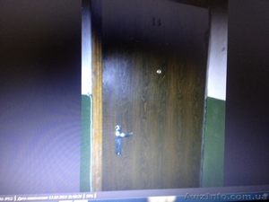 входная металическая дверь бу с лудкой - <ro>Изображение</ro><ru>Изображение</ru> #1, <ru>Объявление</ru> #978804