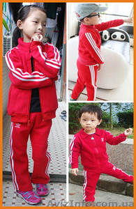 Детский спортивный костюм Адидас, красный - <ro>Изображение</ro><ru>Изображение</ru> #1, <ru>Объявление</ru> #975655