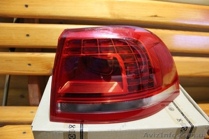Задний стоп VW Touareg,  фонарь 7P6 945 208 Светодиодный