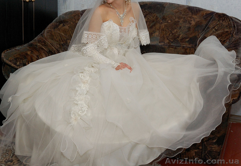 Cвадебное платье  - <ro>Изображение</ro><ru>Изображение</ru> #5, <ru>Объявление</ru> #59383
