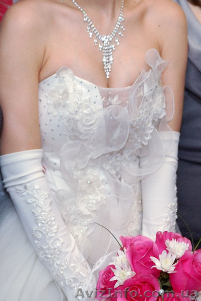 Cвадебное платье  - <ro>Изображение</ro><ru>Изображение</ru> #4, <ru>Объявление</ru> #59383