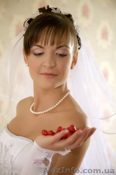 визажист в Донецке - <ro>Изображение</ro><ru>Изображение</ru> #1, <ru>Объявление</ru> #384361