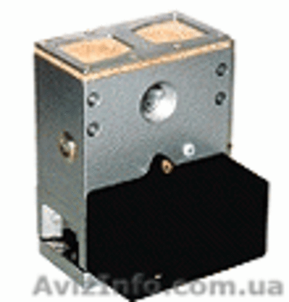 Пневмораспределитель трехлинейный сдвоенный  - <ro>Изображение</ro><ru>Изображение</ru> #1, <ru>Объявление</ru> #435358