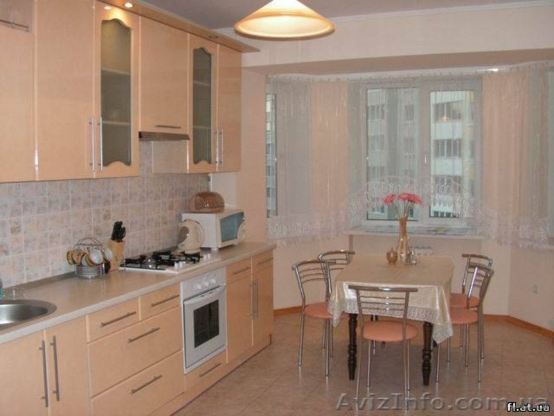 Посуточная аренда квартиры "Белый лебедь" - <ro>Изображение</ro><ru>Изображение</ru> #1, <ru>Объявление</ru> #567750