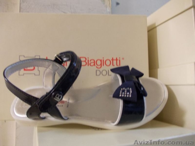 детская обувь оптом Blumarine, Laura Biagiotti, Cavalli, Viviane - <ro>Изображение</ro><ru>Изображение</ru> #3, <ru>Объявление</ru> #567961