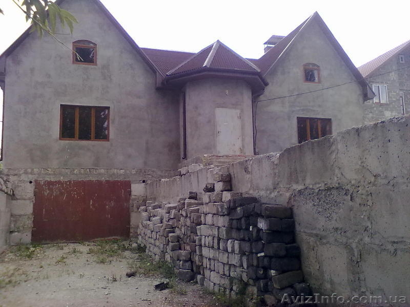 Продам свой дом в 3-х уровнях,Макеевка,центр.гор.р-н.,ул.Новая. - <ro>Изображение</ro><ru>Изображение</ru> #2, <ru>Объявление</ru> #674477