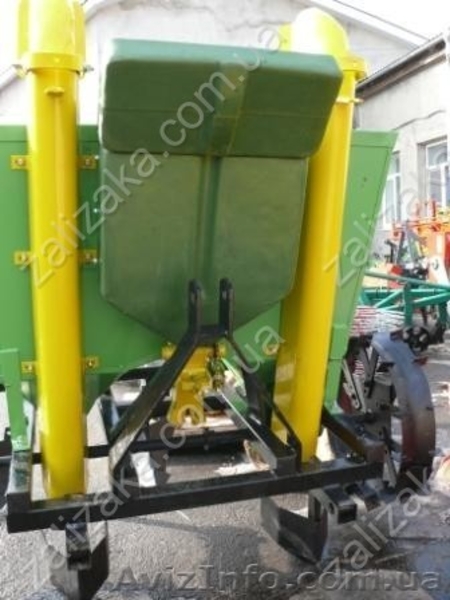 Купить Bomet Картофелесажалка двухрядная с бункером для удобрения - <ro>Изображение</ro><ru>Изображение</ru> #4, <ru>Объявление</ru> #852546