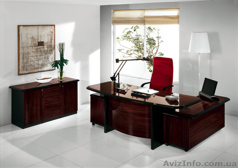 Кабинет руководителя Cannes (Италия) - <ro>Изображение</ro><ru>Изображение</ru> #2, <ru>Объявление</ru> #960475