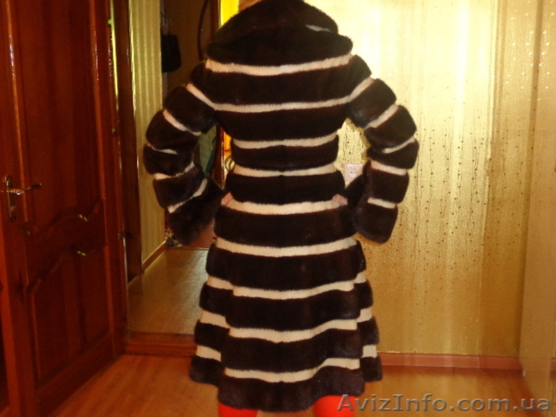 дизайнерcкий норковый плащ от Пьерpа Кардена - <ro>Изображение</ro><ru>Изображение</ru> #6, <ru>Объявление</ru> #961860