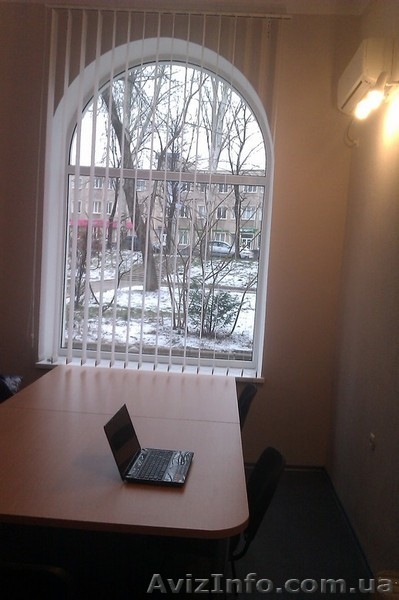 Ветка. Фасадное помещение 123 кв.м. 1-й этаж. Отдельный вход. Большие витринные  - <ro>Изображение</ro><ru>Изображение</ru> #3, <ru>Объявление</ru> #1007515