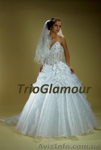 Пошив свадебных платьев и аксессуаров в Донецке - <ro>Изображение</ro><ru>Изображение</ru> #2, <ru>Объявление</ru> #1304434